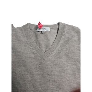 Turnbury Merino Wool V Neck Sweater95